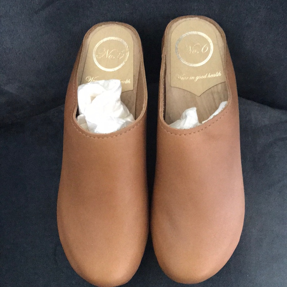 No 6 clogs